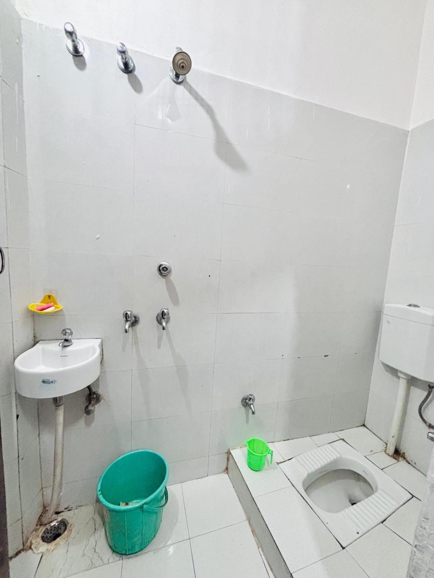 Shivalay Paying Guest House Waranasi Zewnętrze zdjęcie